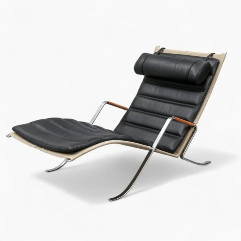 Löwe Lounge Chair
